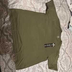 Men's Olive Short Sleeve Crewneck Tee